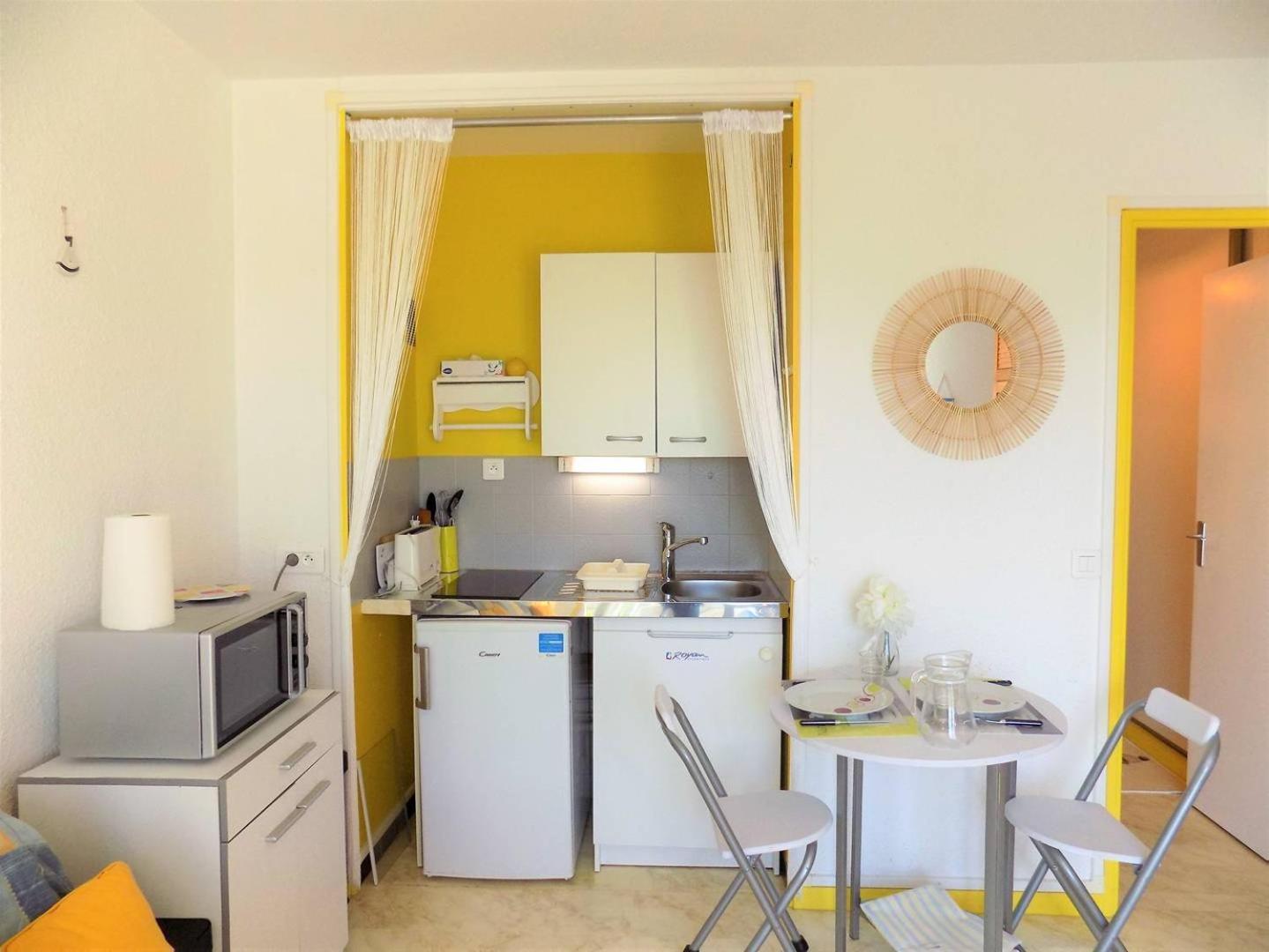 Royan - Studio Lumineux Au Calme - 30M De La Plage - Quartier Du Parc 외부 사진