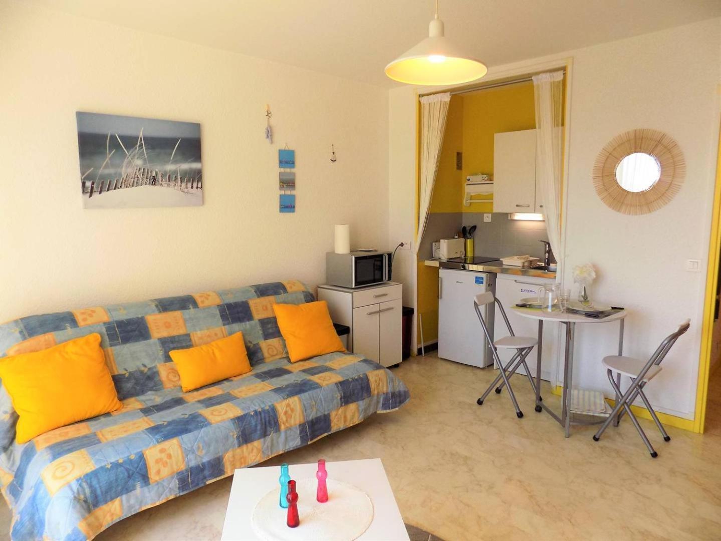 Royan - Studio Lumineux Au Calme - 30M De La Plage - Quartier Du Parc 외부 사진